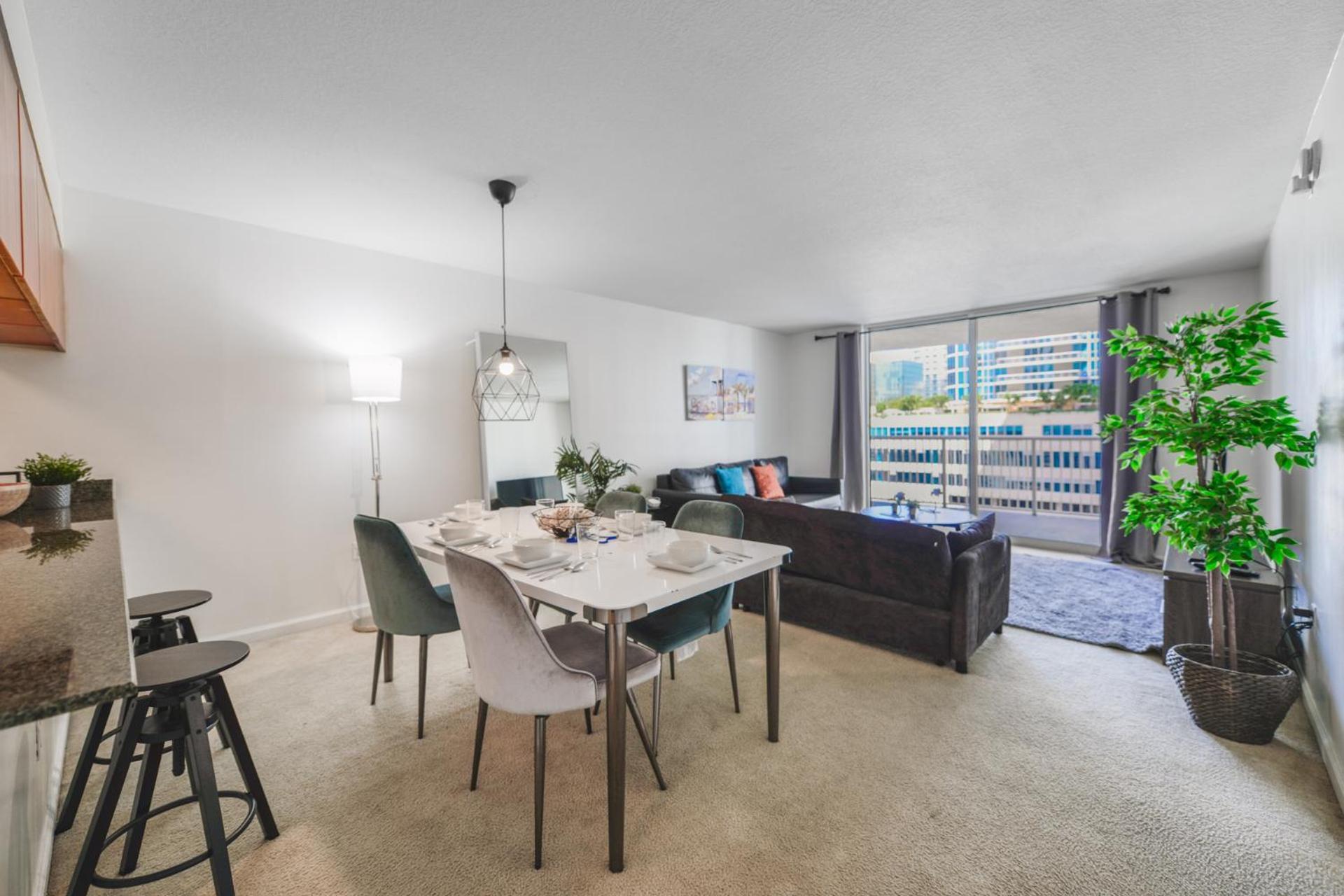 Wonderful Condo In The Heart Of Brickell With Pool Маями Екстериор снимка