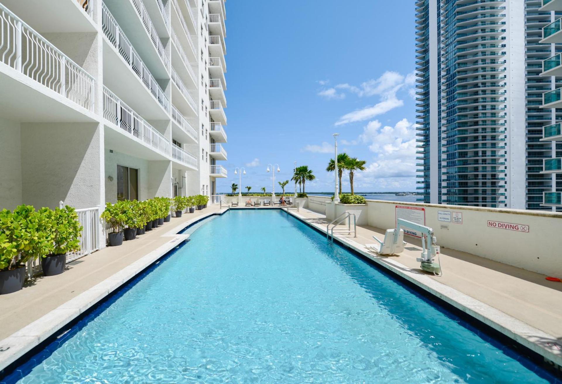 Wonderful Condo In The Heart Of Brickell With Pool Маями Екстериор снимка